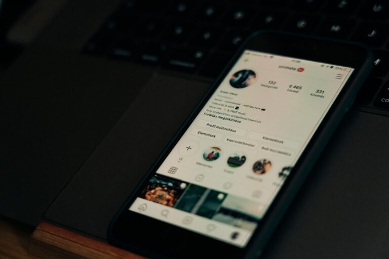 Profil w mediach społecznościowych na smart